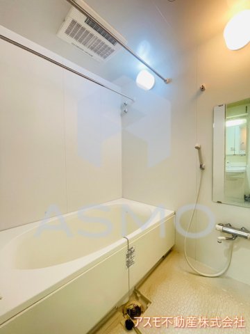 バス・シャワールーム　同マンション別部屋参考写真