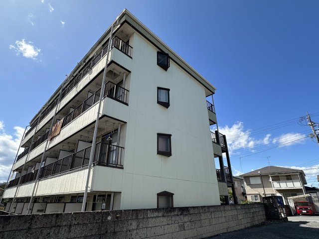 建物外観　南向きで日当たり良好！