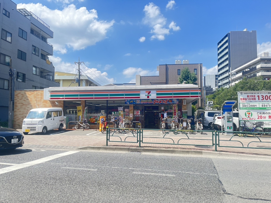 コンビニ　セブンイレブン 葛飾亀有4丁目店（コンビニ）まで166m