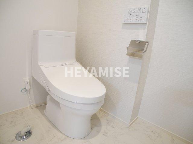 トイレ　※室内画像は別号室のもの