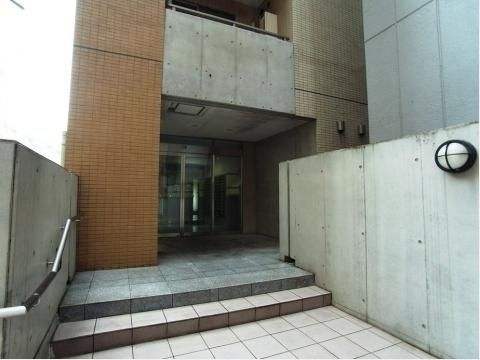 エントランス　※別室参考写真
