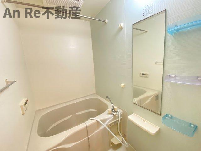 バス・シャワールーム　別部屋イメージ写真