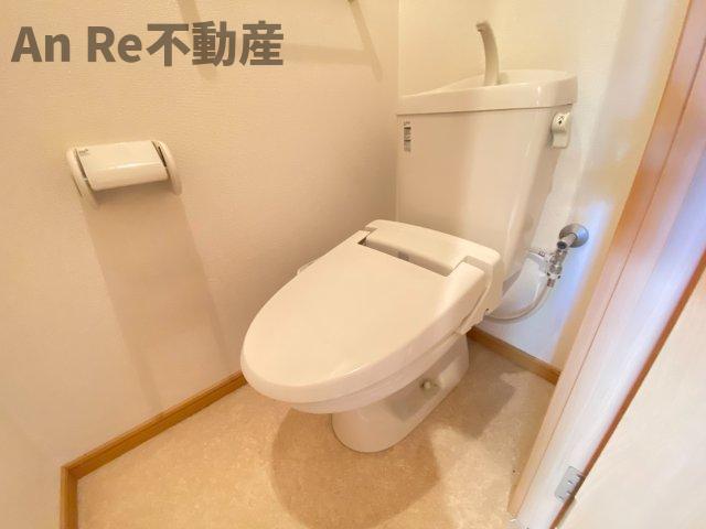トイレ　別部屋イメージ写真