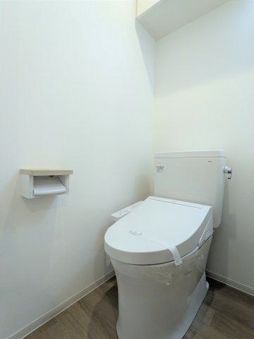 トイレ　参考写真。現況優先