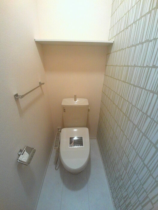 トイレ　コンパクトで使いやすいトイレです