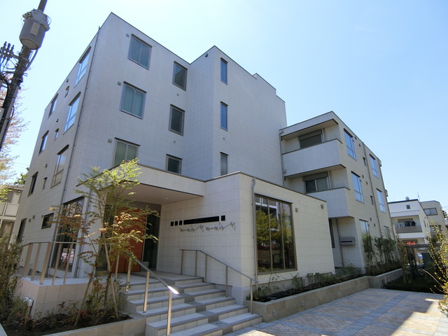 建物外観　★シニア向けバリアフリーマンション★