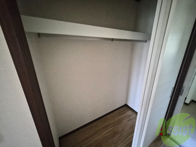 収納　収納は大きく、たくさんの物がしまえそうです。