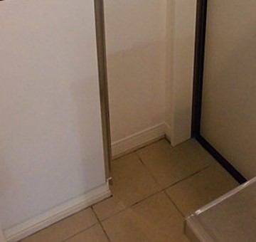 玄関　別部屋参照写真