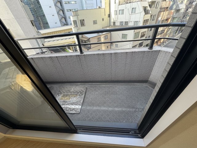 バルコニー　別タイプ部屋　参考写真です