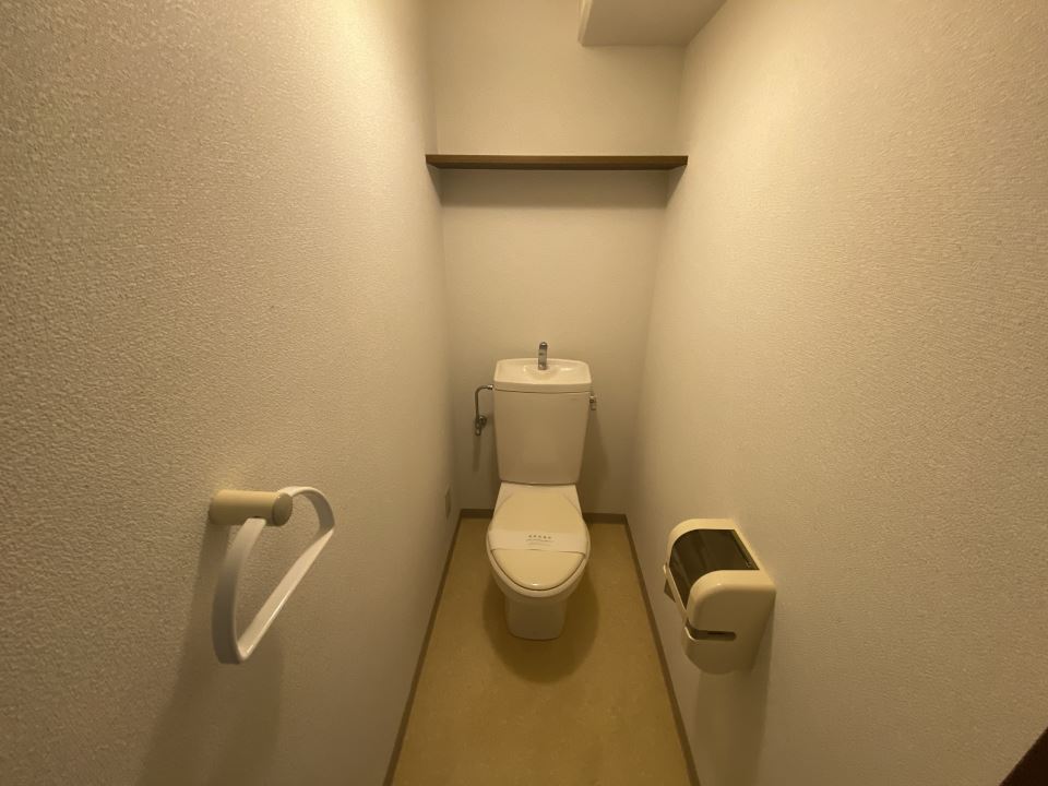 トイレ　洋式トイレです