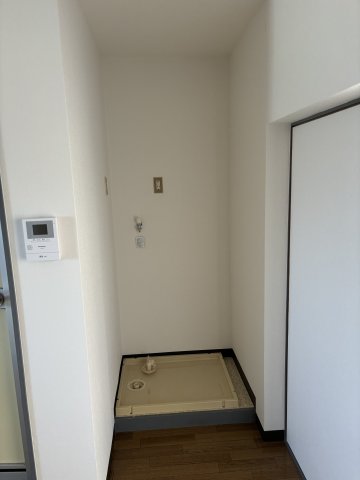 その他　洗濯機置き場