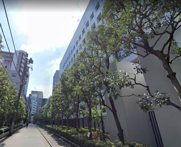 銀行　（株）三菱ＵＦＪ銀行／ビジネスローン営業部（銀行）まで248m