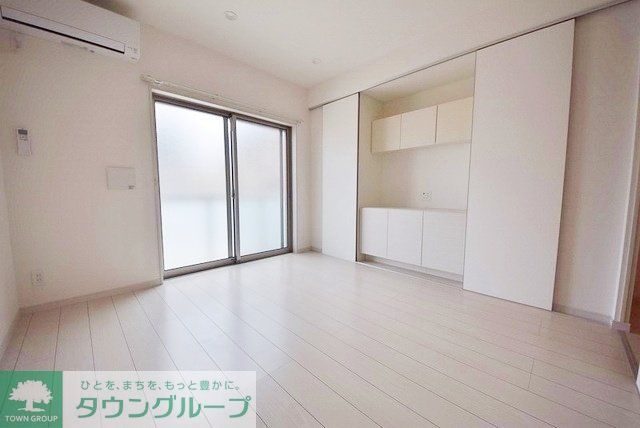 居室・リビング　お問合せはタウンハウジング蘇我店まで！※現地待合わせ相談可能