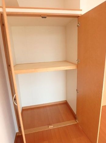収納　※他部屋参考写真
