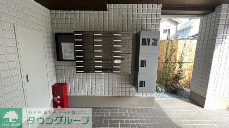 エントランス　エントランス