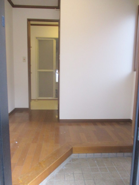 その他設備　廊下フロア