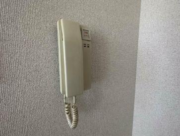 セキュリティ　同間取り上階のお部屋　インターホン