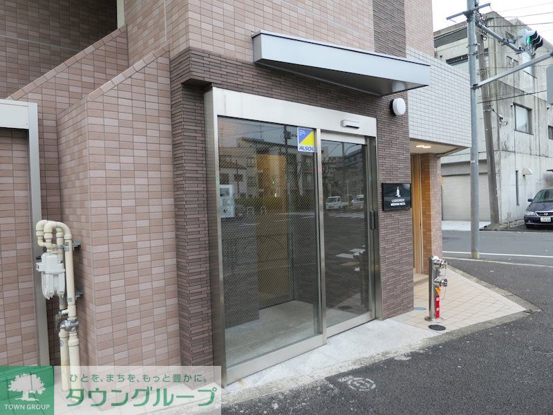 エントランス　エントランス