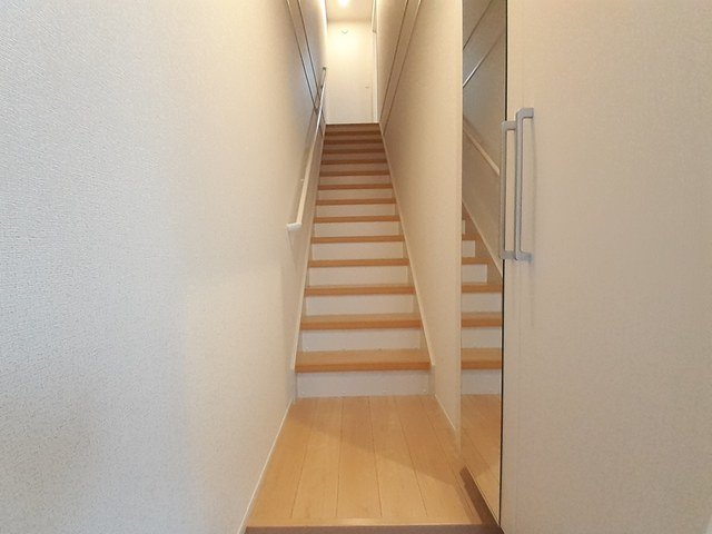 玄関　収納もある玄関です