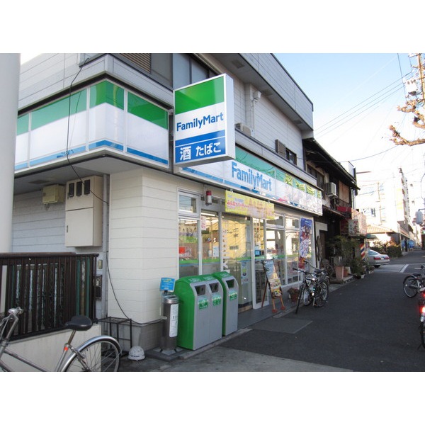 コンビニ　ファミリーマート田代本通店（コンビニ）まで118m