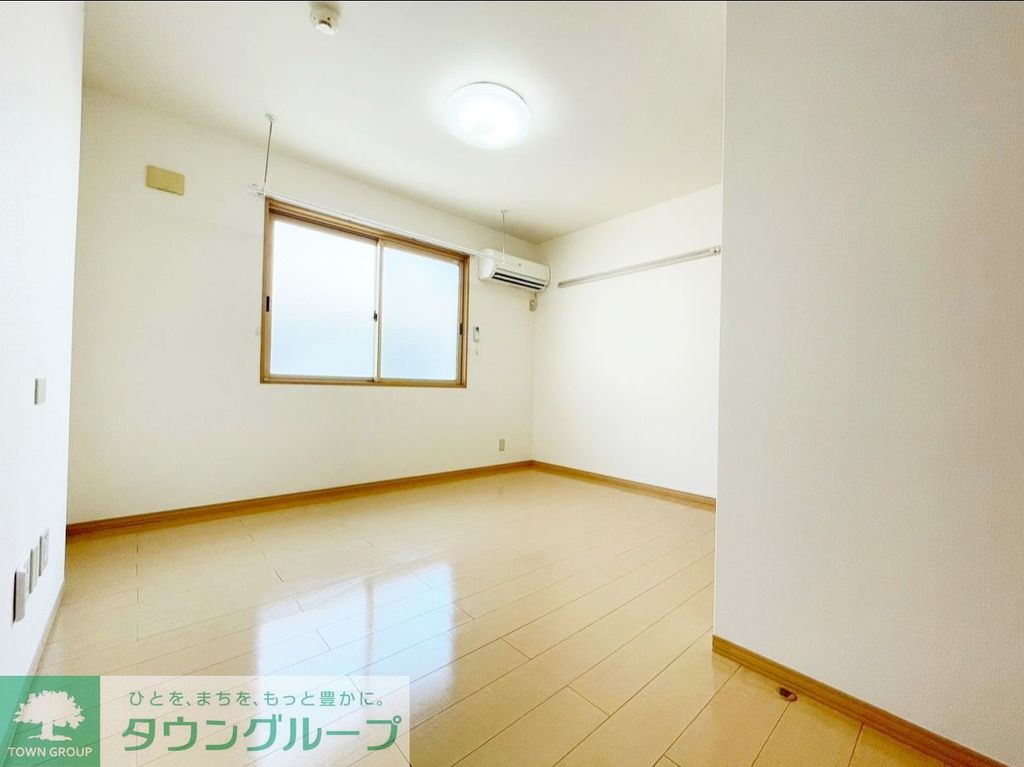 その他部屋・スペース　★南東向きの明るい居室★