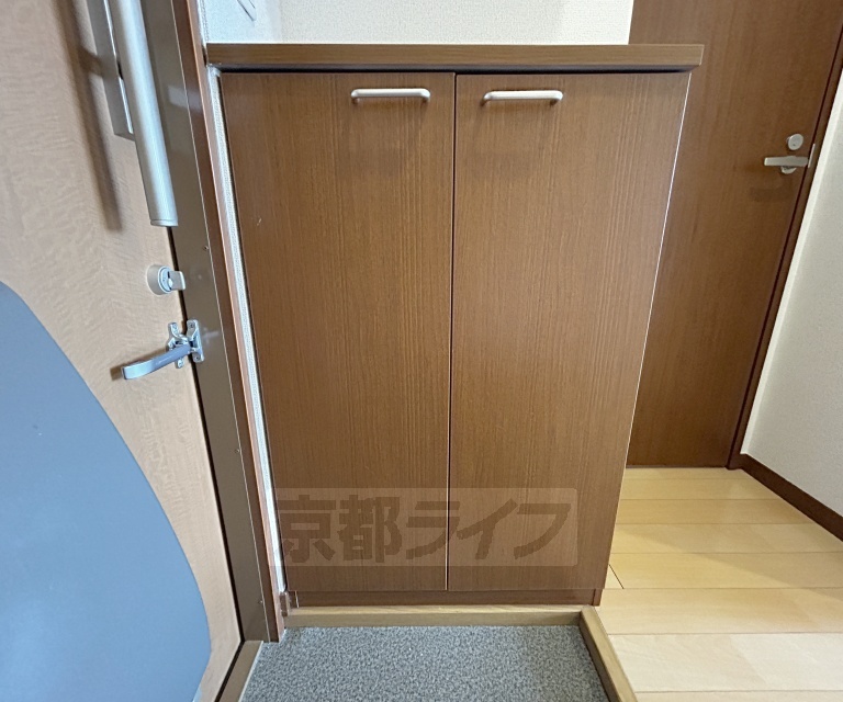 収納　シューズボックス