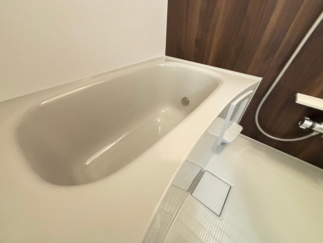 バス・シャワールーム　詳細は、RISUMO江坂本店までお問合せください♪