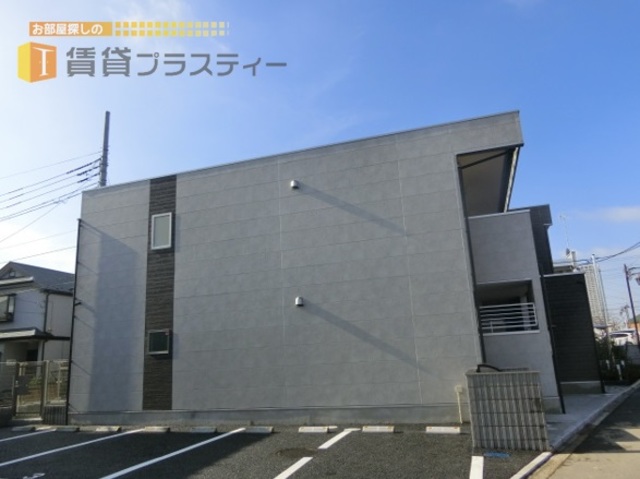 建物外観　セコムセキュリティとネット使用料が無料の新築物件、堂々完成。