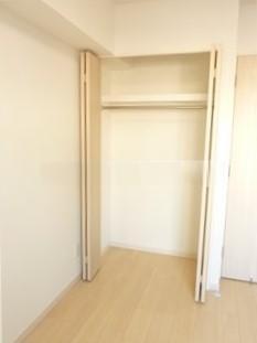 収納　クローゼット　※同タイプ４階…?