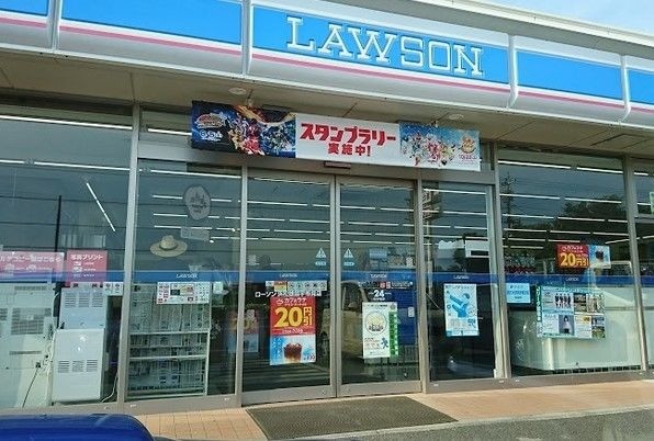 コンビニ　ローソン浜松雄踏山崎店（コンビニ）まで373m