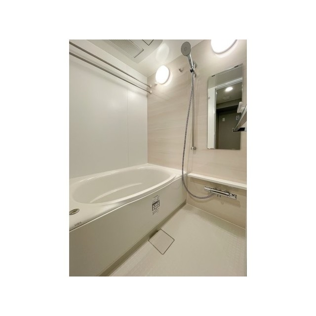 バス・シャワールーム　※写真は同タイプ住戸です。