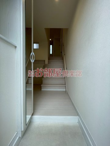 玄関　シンプルで使いやすい玄関です