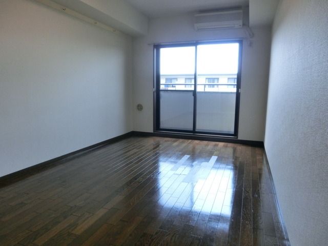 その他部屋・スペース　☆西日が入る明るいお部屋☆