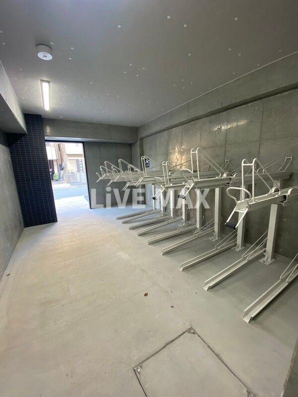 駐車場　駐輪場