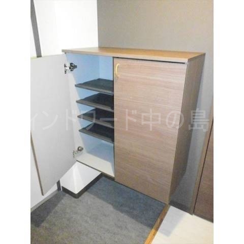玄関　詳細は、ウィンドワード中の島店までご相談下さい。