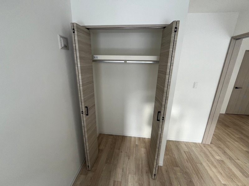 収納　収納もバッチリあるのでお部屋が片付きますよ！