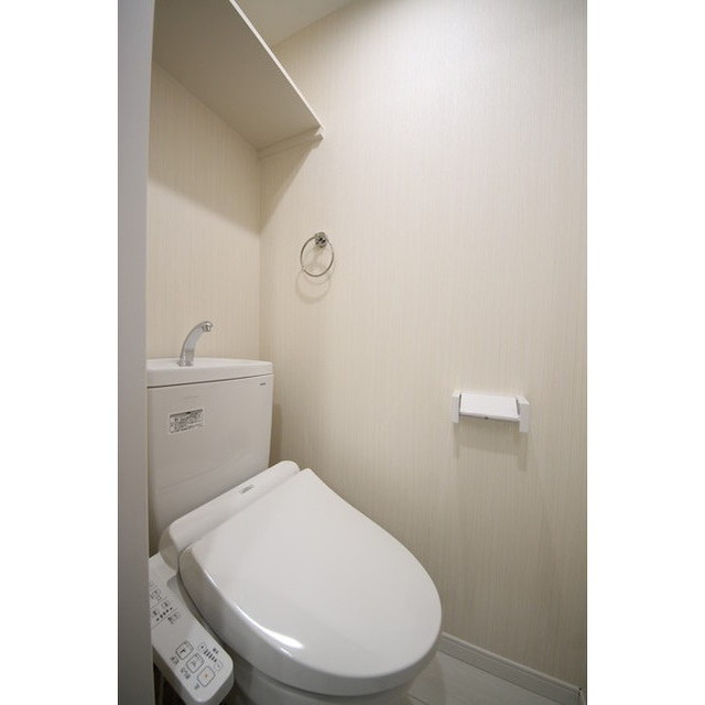 トイレ　トイレもきれいです