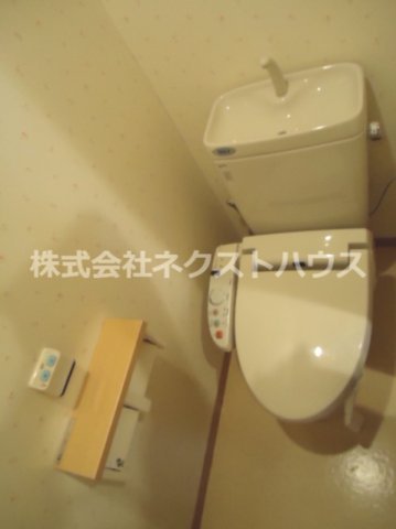 トイレ　別部屋参考写真です