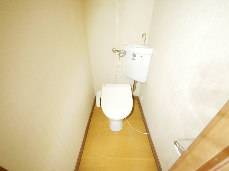 トイレ　ウォシュレット