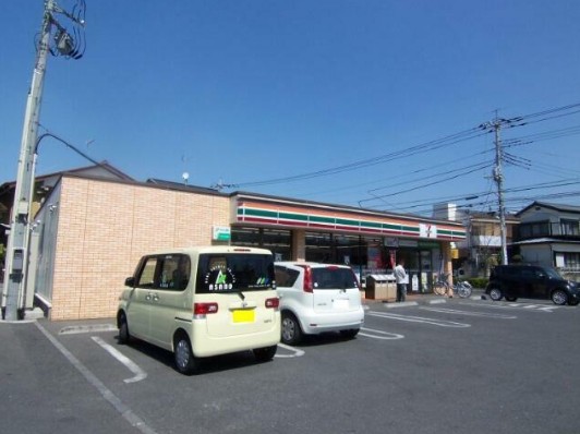 コンビニ　セブンイレブンさいたま文蔵5丁目店（コンビニ）まで190m