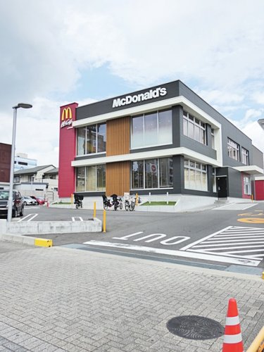飲食店　マクドナルド 一社店（飲食店）まで776m