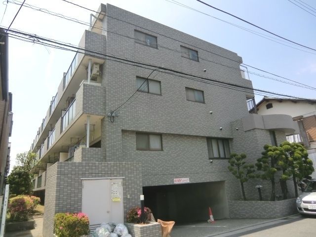 建物外観　鉄骨鉄筋コンクリート造マンション