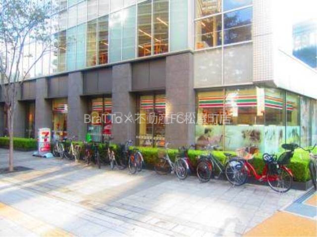 コンビニ　セブンイレブン大阪難波サンケイビル店（コンビニ）まで482m