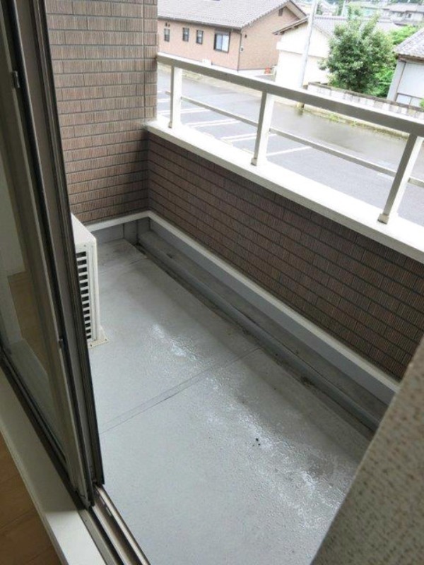 バルコニー　図面と現状に相違がある場合には現状を優先