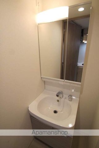 プレサンス堺筋本町センティスの内装写真