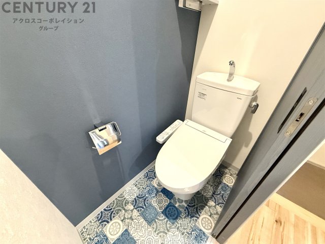 トイレ　コンパクトで使いやすいトイレです♪