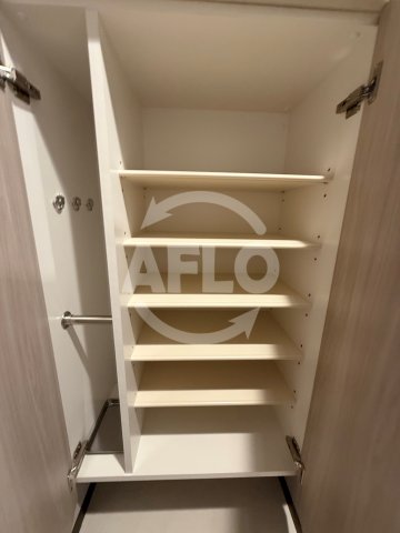収納　メイクス大阪鶴見　シューズボックス