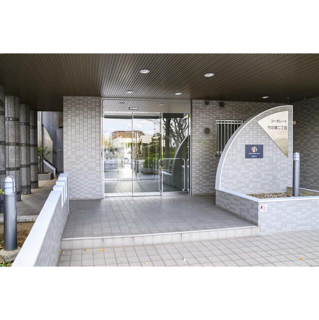 エントランス　☆共用部分☆