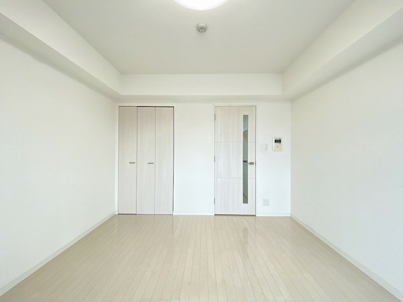 その他部屋・スペース　白を基調とした清潔感のある内装。