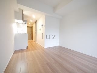 その他部屋・スペース　光の差し込むお部屋です！